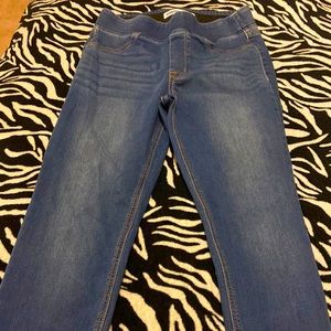 Old Navy Rockstar Skinny Jeggings Size 8 ! Like New